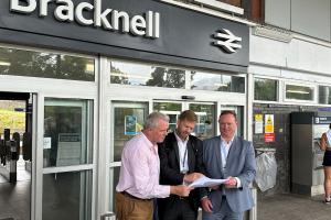 James Sunderland visits Bracknell Station